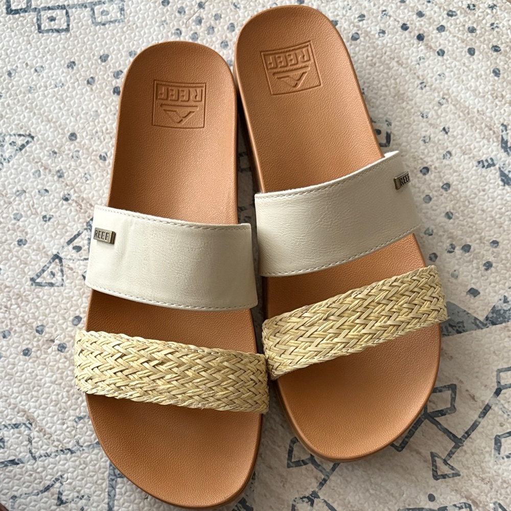 Reef Women's Cream and Tan Braided Sandals